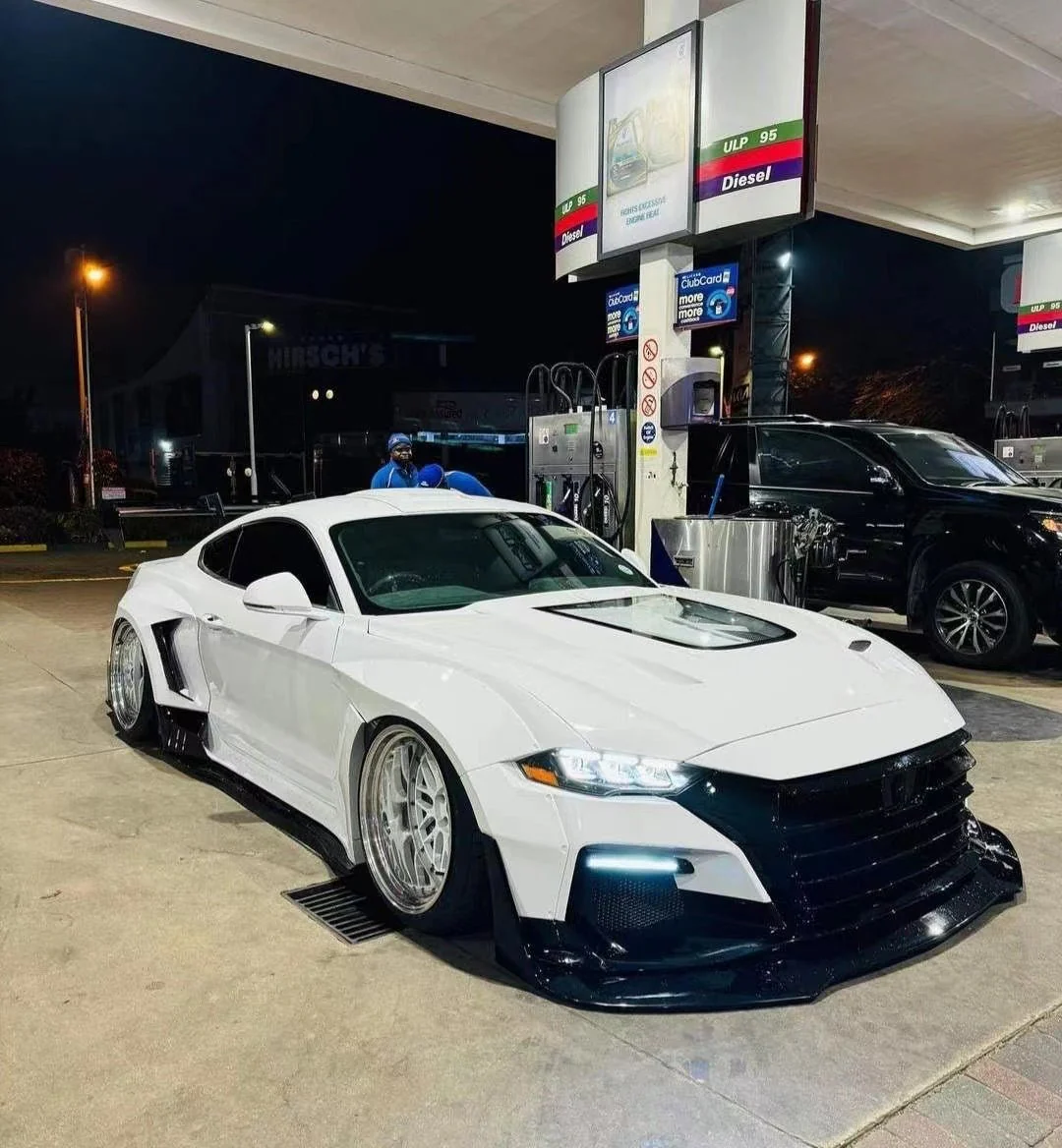 Robot Craftsman Ford Mustang Dawn Widebody Kit 2015-2023 - Image 10
