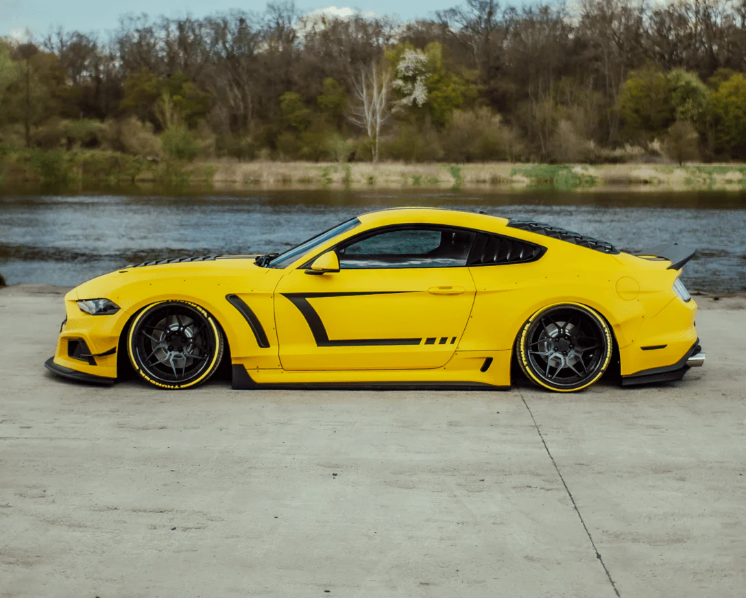 Robot Craftsman Ford Mustang V2 Fibre Glass Reinforced Plastic Complete Body Kit 2015-2023 - Image 23