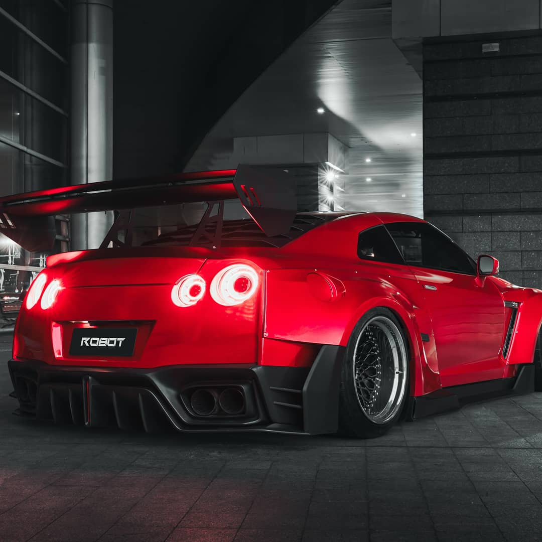 Robot Craftsman Nissan GTR Body Kit R35 WIDEBODY Fibre Glass Reinforced Plastic Complete Body Kit (FRP) - Image 4
