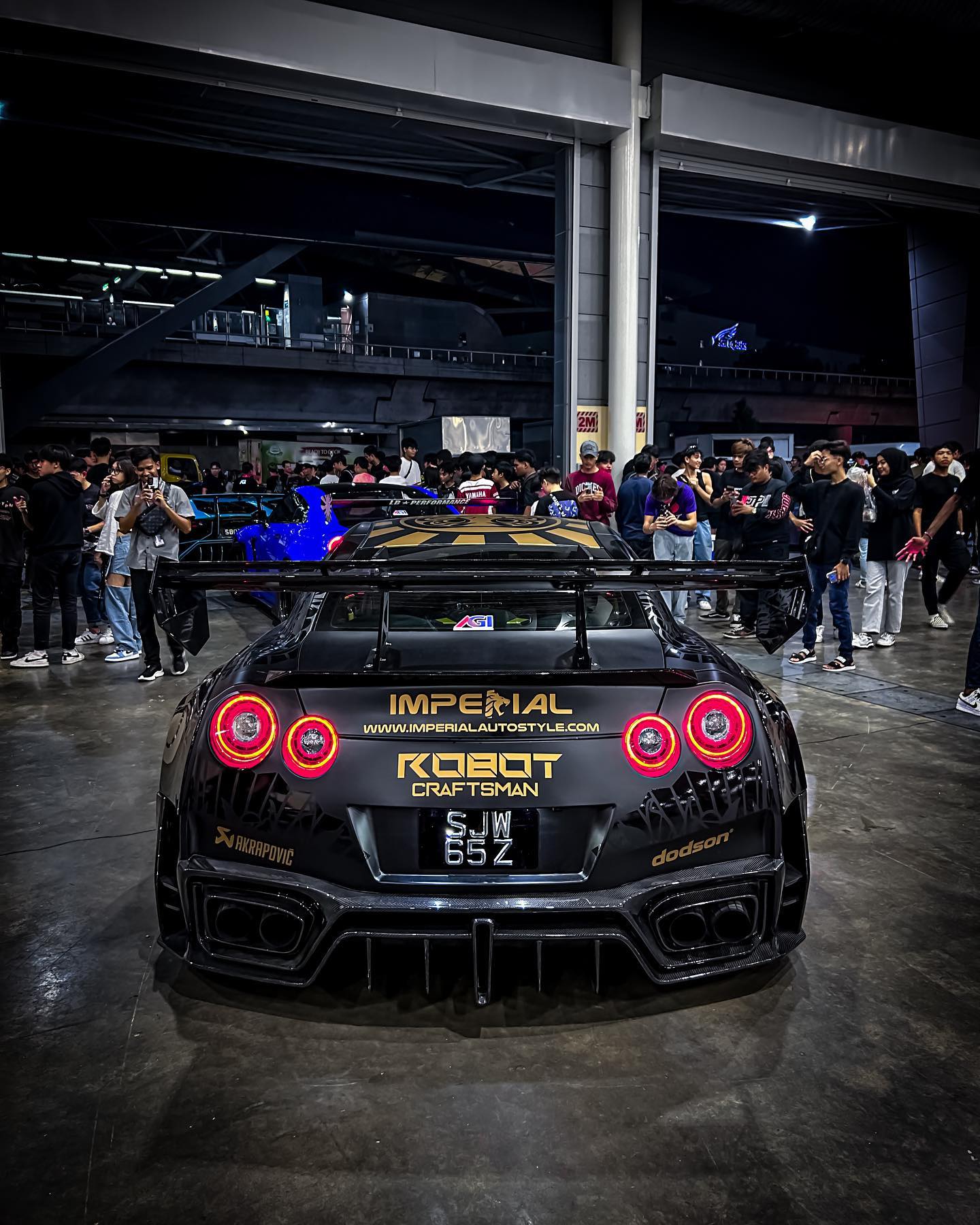 Robot Craftsman Nissan GTR Body Kit R35 WIDEBODY Fibre Glass Reinforced Plastic Complete Body Kit (FRP) - Image 7