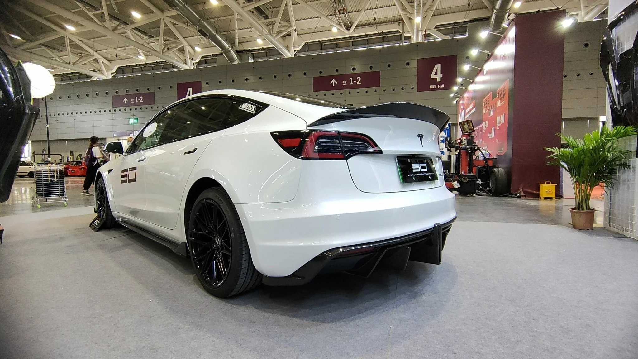 Robot Craftsman Tesla Model 3 "Crypton" Rear Bumper & Diffuser - Image 5