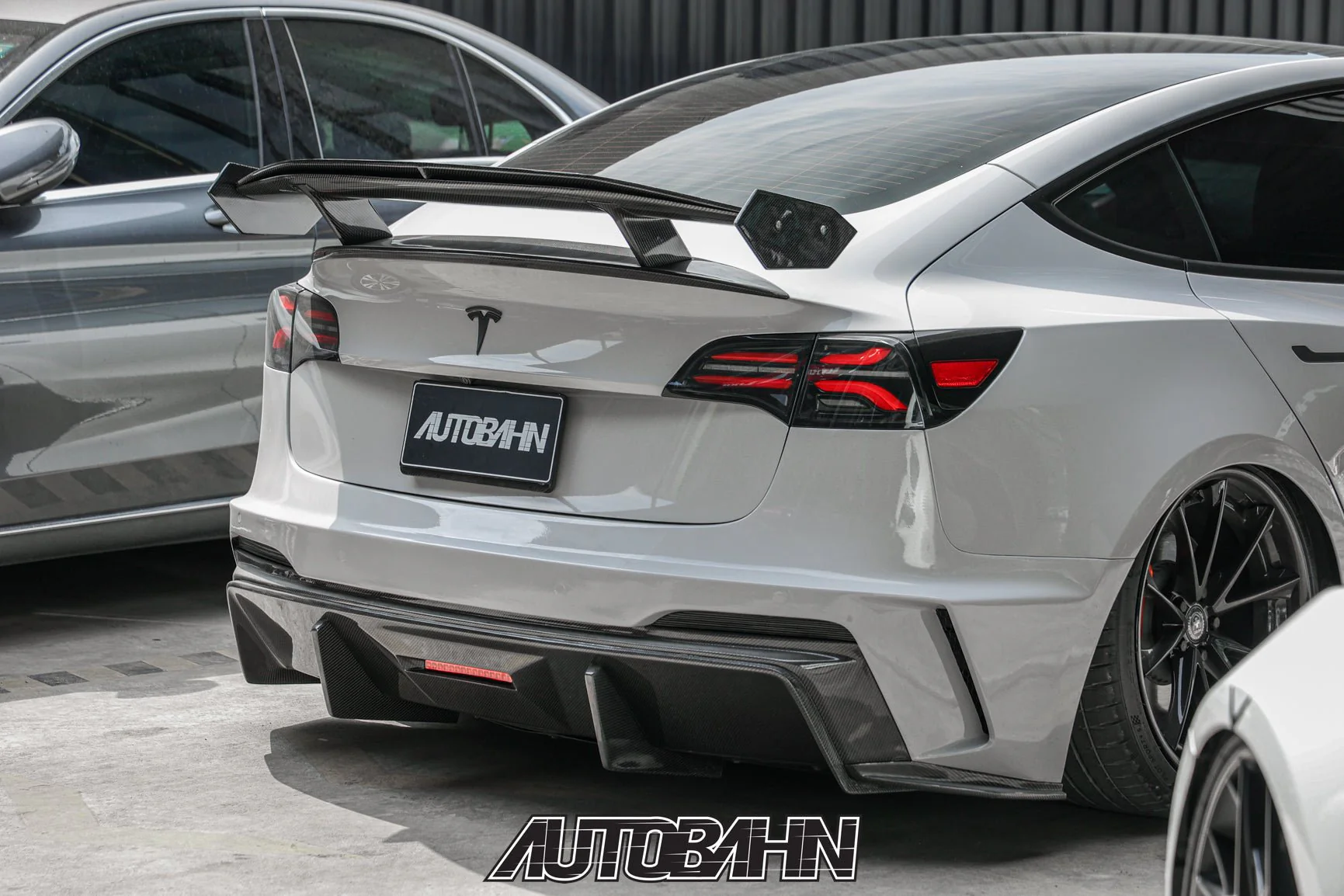 Robot Craftsman Tesla Model 3 “HACKER” Narrowbody Fibre Glass Reinforced Plastic Complete Body Kit (FRP) - Image 5