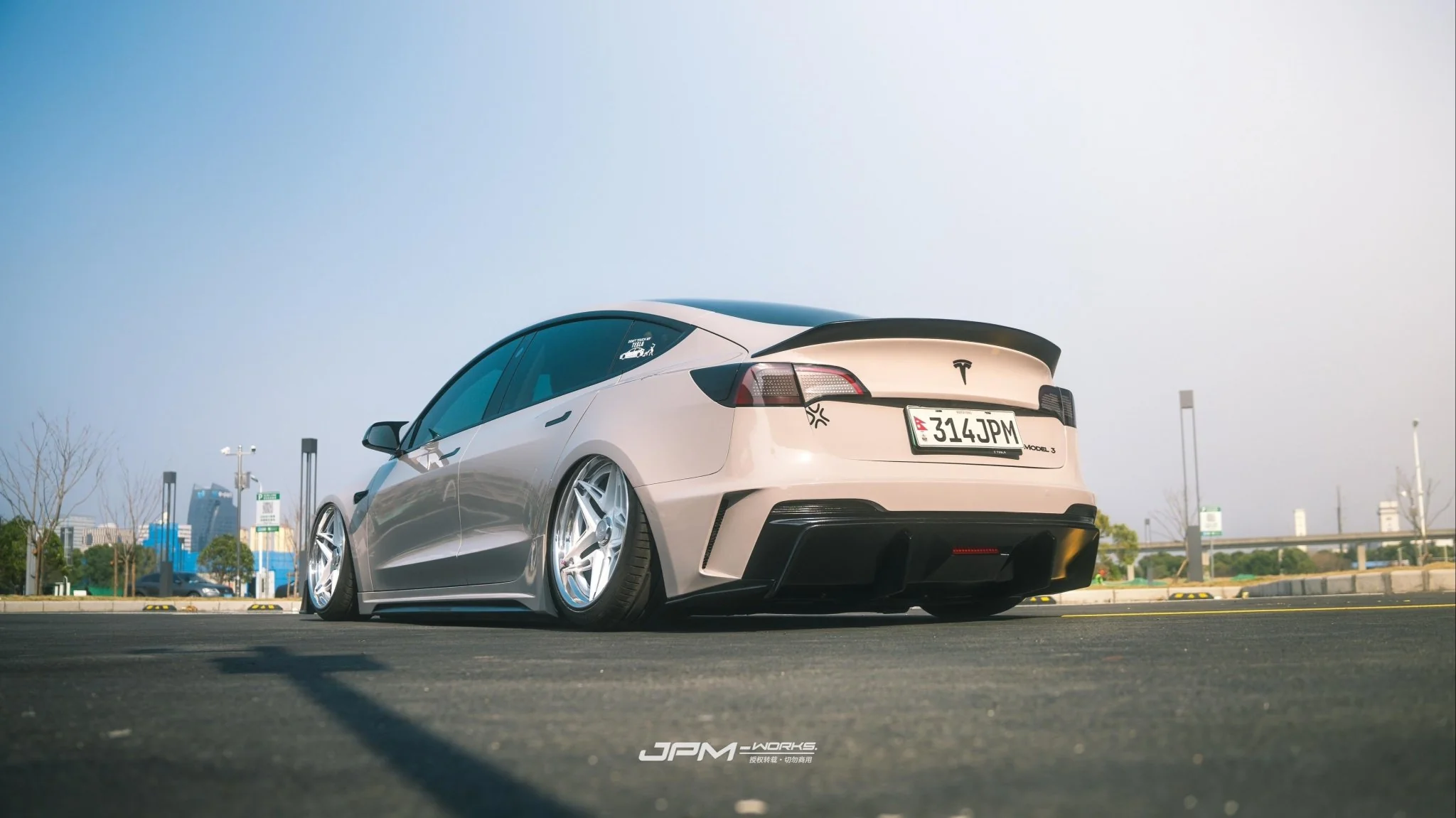 Robot Craftsman Tesla Model 3 “HACKER” Rear Bumper & Diffuser (2017–2023 pre-facelift) - Image 9