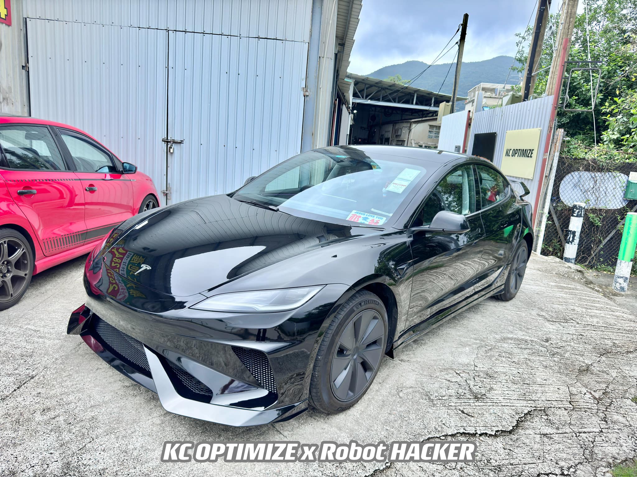 Robot Craftsman Tesla Model 3 Highland "HACKER" Complete Body Kit Version 2 - Image 3