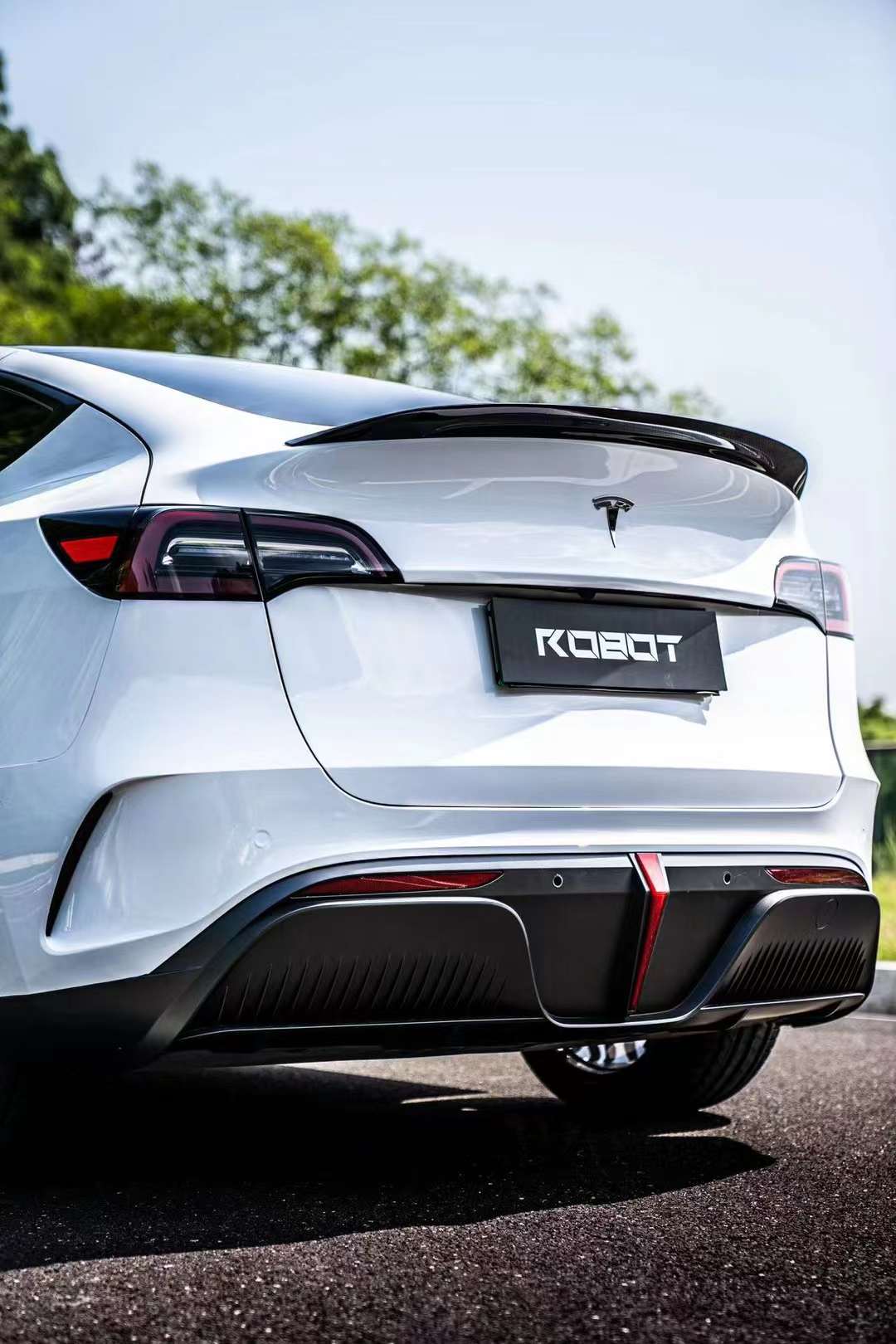Robot Craftsman Tesla Model Y Starship Spoilers - Image 5