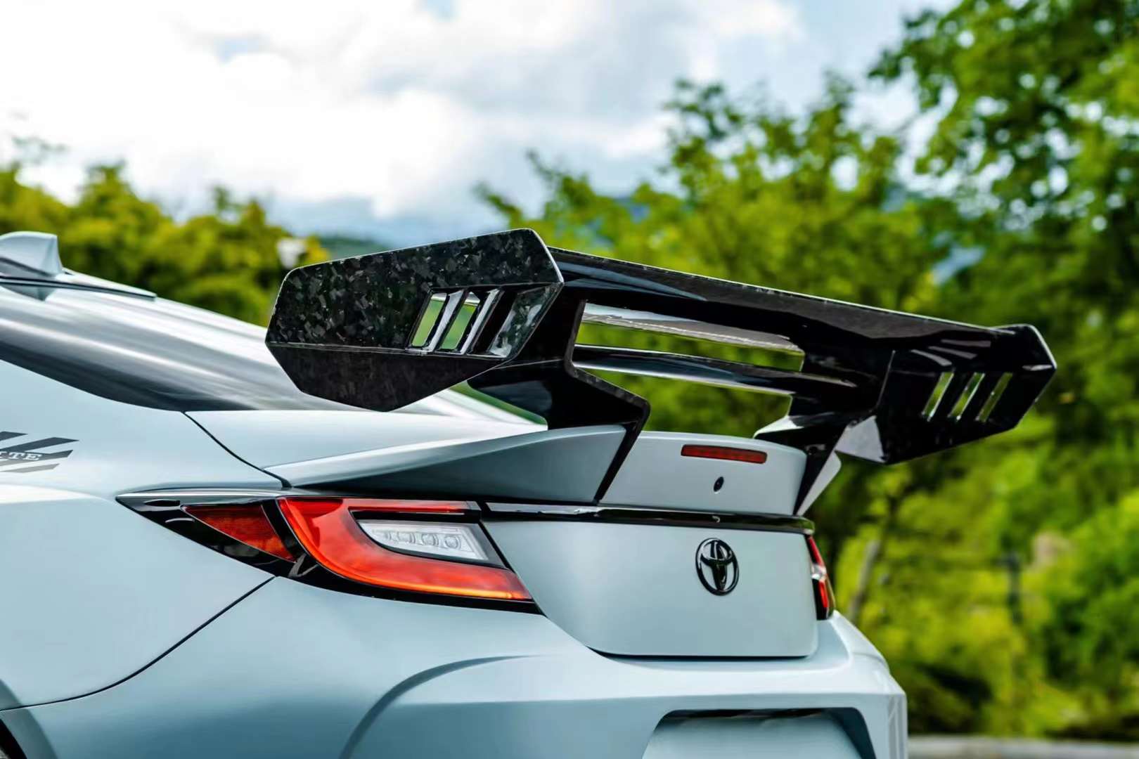 Robot Craftsman Toyota GR86 / BRZ Spoilers / Wings Options - Image 6