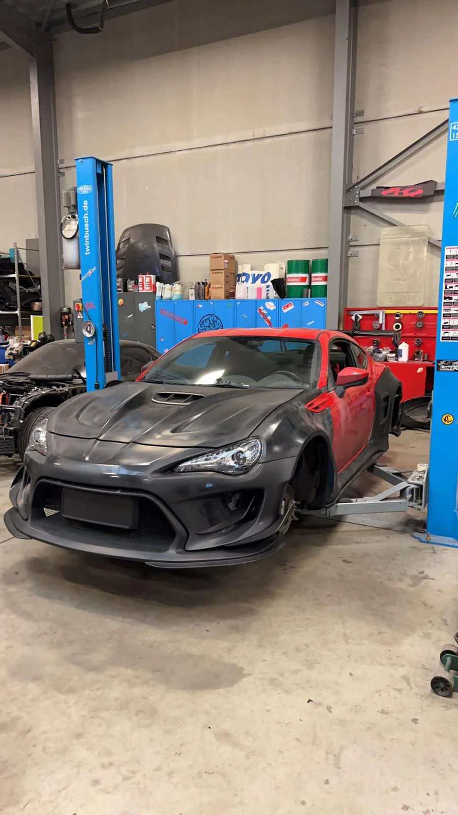 Robot Craftsman Toyota GT86 / BRZ / FRS Fibre Glass Reinforced Plastic Complete Body Kit (FRP) Fits Toyota GT86 / Subaru BRZ – First Gen (2012–2021) - Image 20