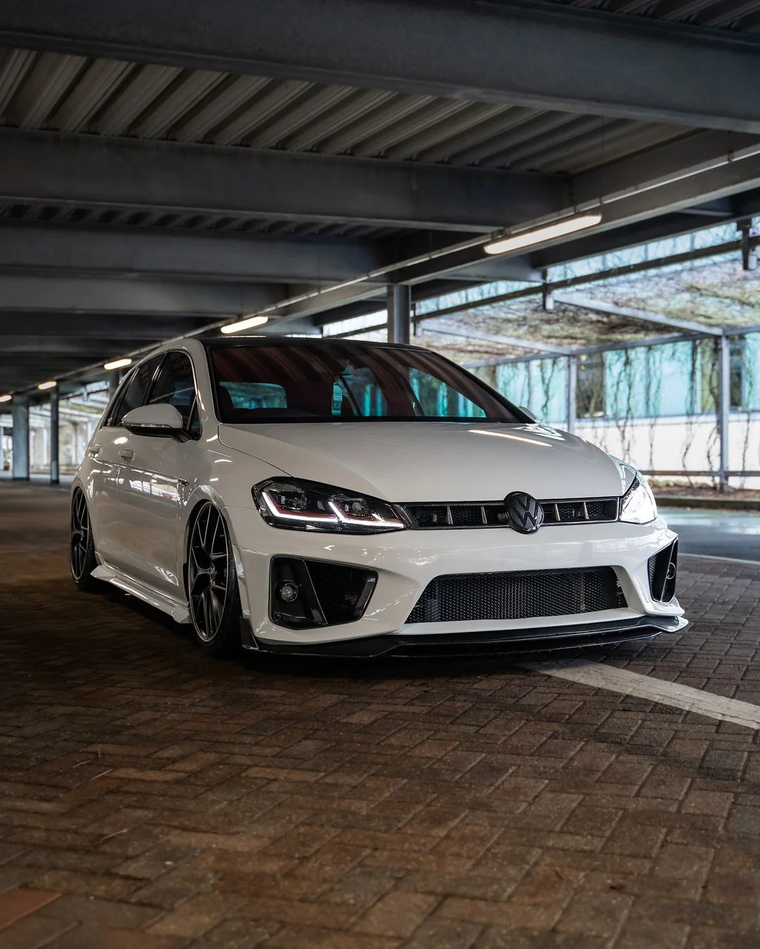 Robot Craftsman Volkswagen Golf / GTI / Golf R MK7 MK7.5 Fibre Glass Reinforced Plastic Complete Front Bumper (FRP) - Image 4