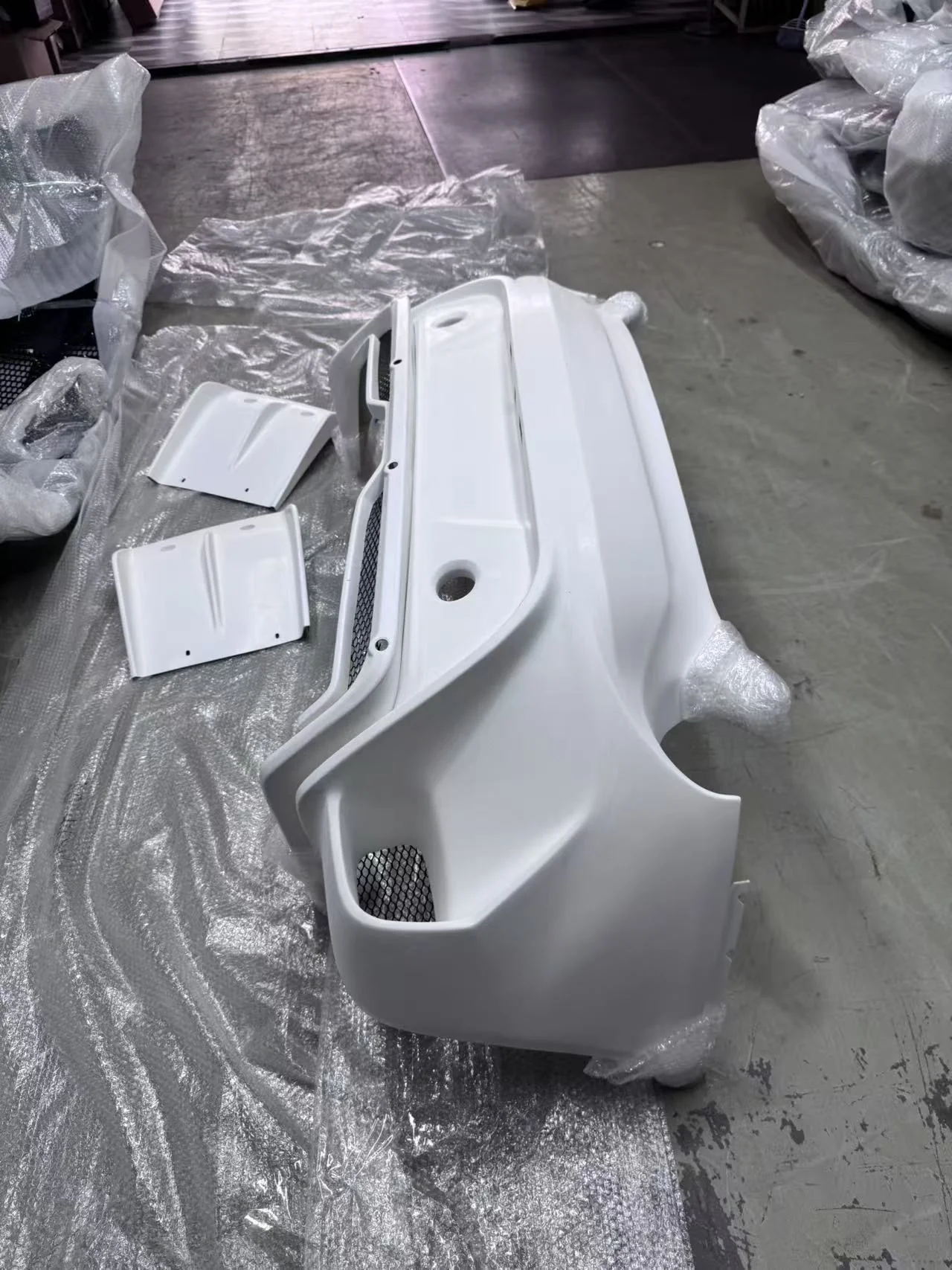 Robot LOTUS EVORA Full FRP / PCF Bodykit GT430 2018-2021 - Image 14