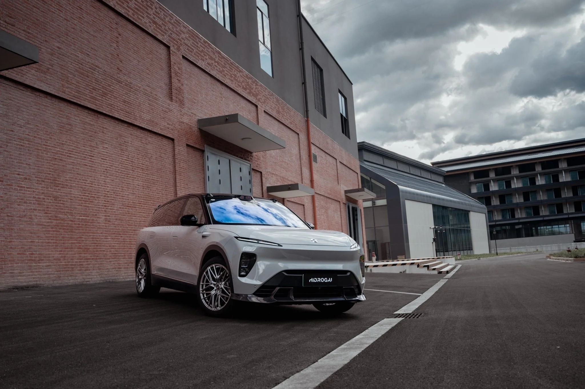 Robot NIO ES8 Lowline Bodykit (Hydrogai Series) 2023-2025 - Image 7