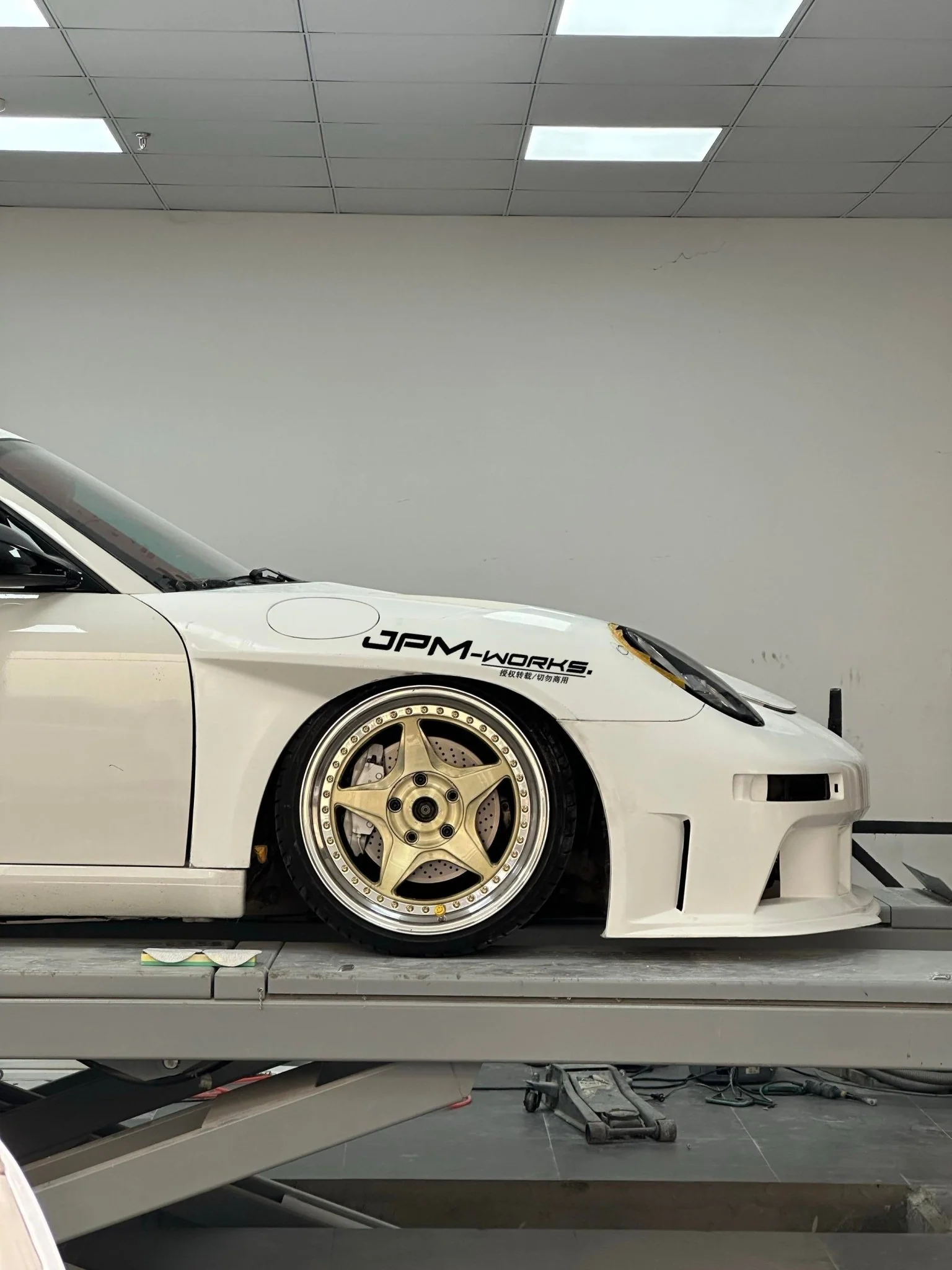 Robot Porsche 987.2 (2009–2012) "Stuka" Cayman Full FRP & Partial Carbon Widebody Kit - Image 26