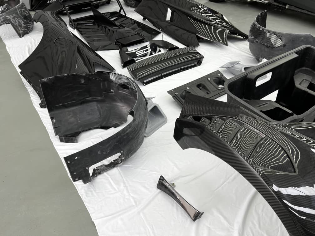 SD Dynamics Lamborghini Huracan to STO Conversion Dry-Carbon Full Body Kit - Image 26