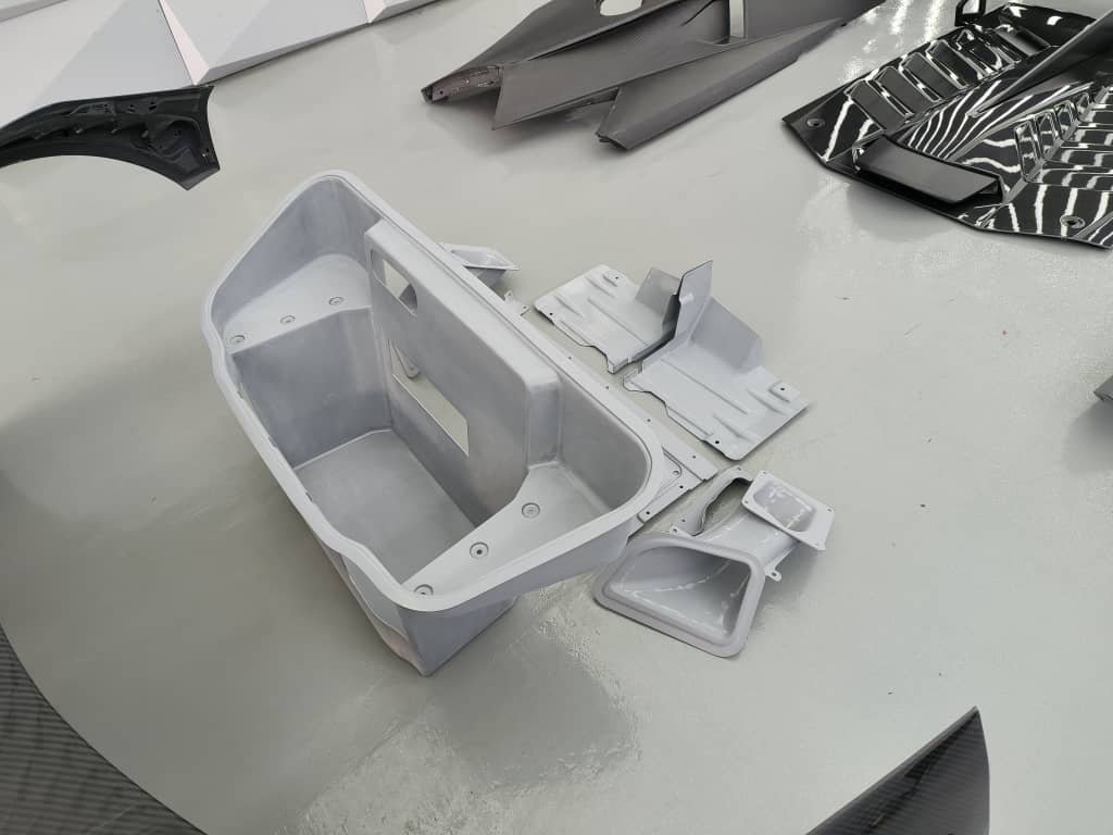 SD Dynamics Lamborghini Huracan to STO Conversion Dry-Carbon Full Body Kit - Image 40