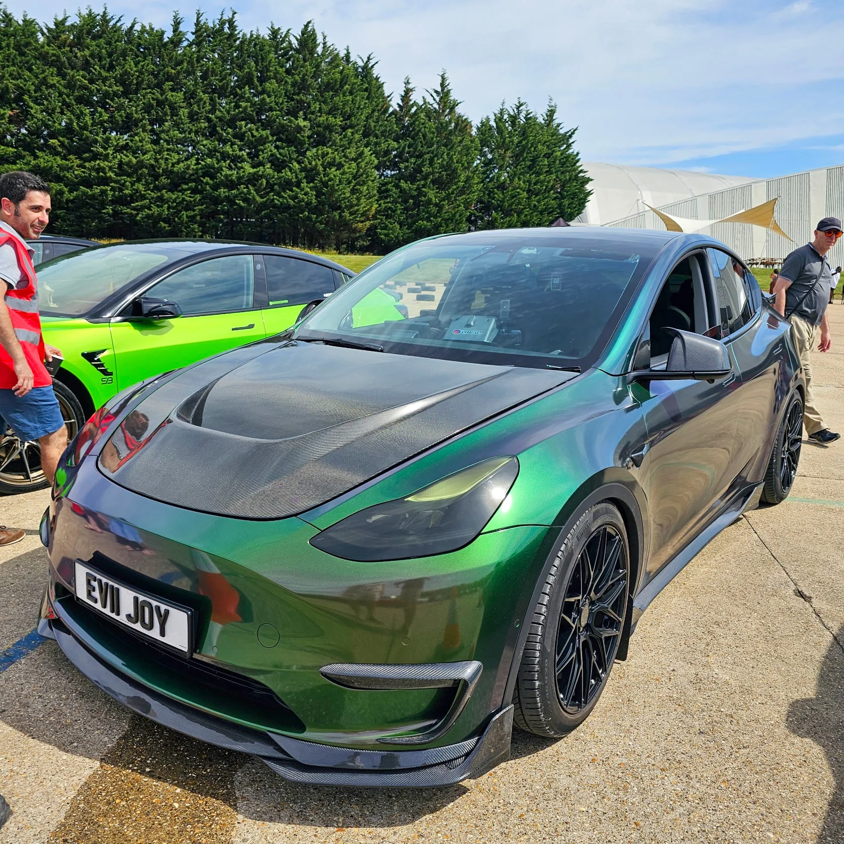 Robot Tesla Model Y Narrow Bodykit "Hidrogai" - Image 13
