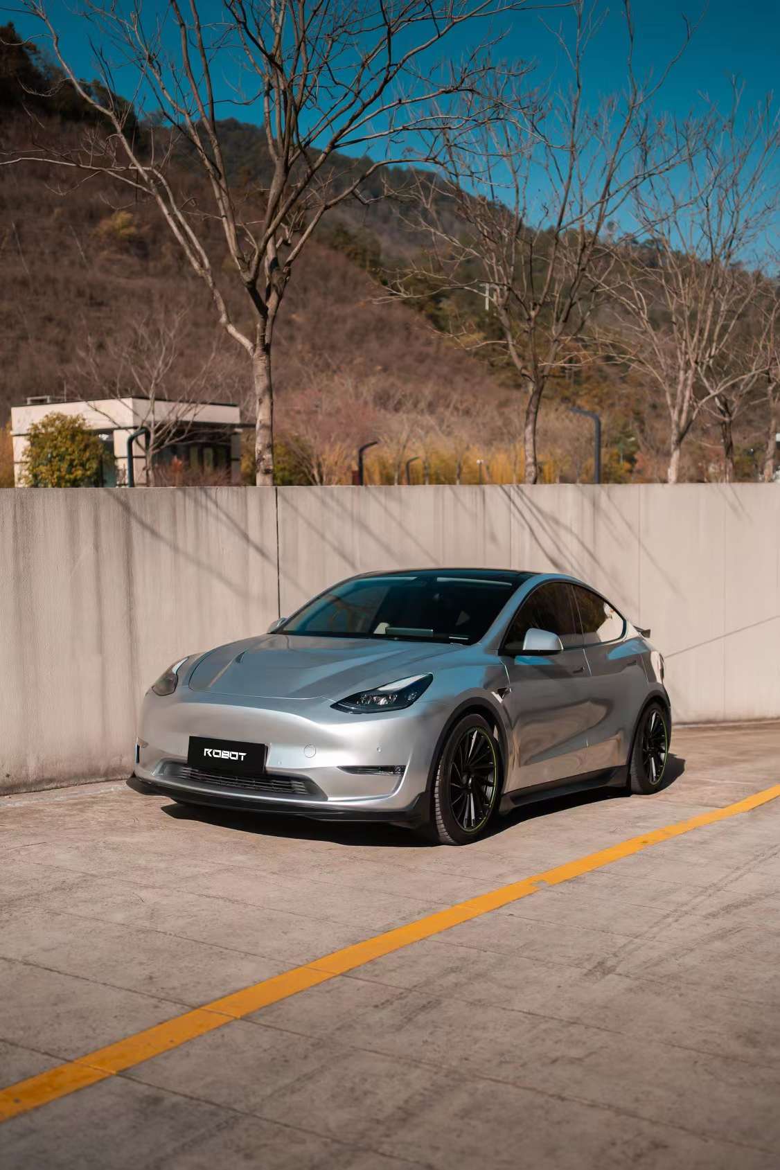 Robot Tesla Model Y Narrow Bodykit "Hidrogai" - Image 6