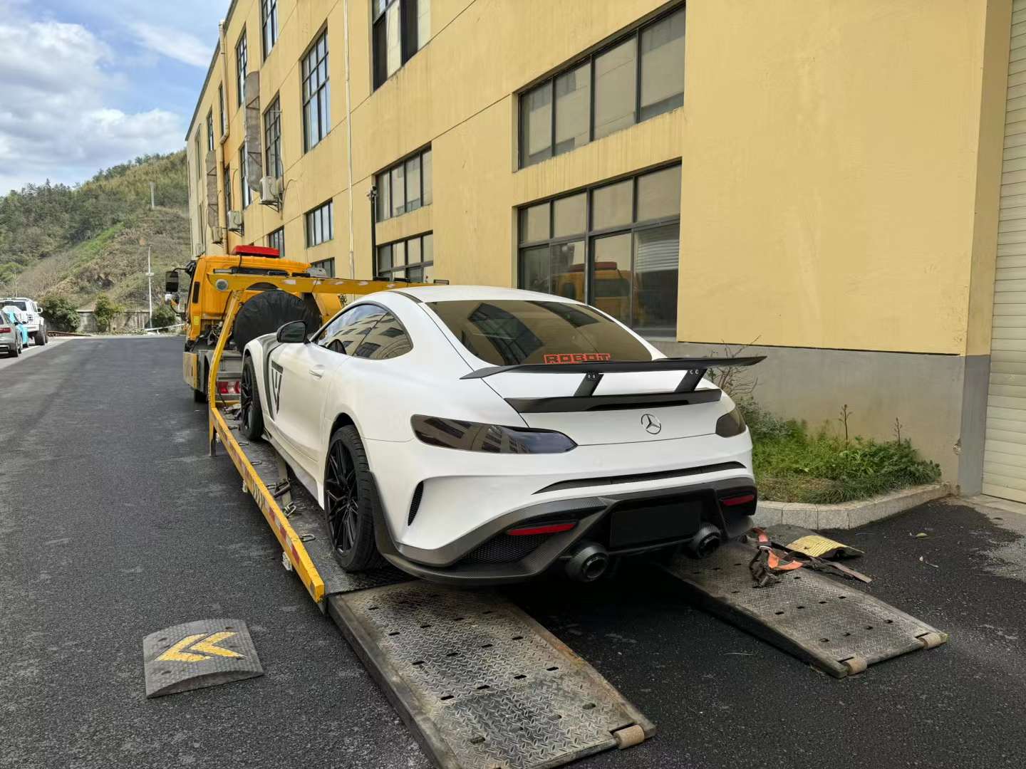 Robot Works Mercedes AMG GT Rear Bumper & Diffuser - Image 3