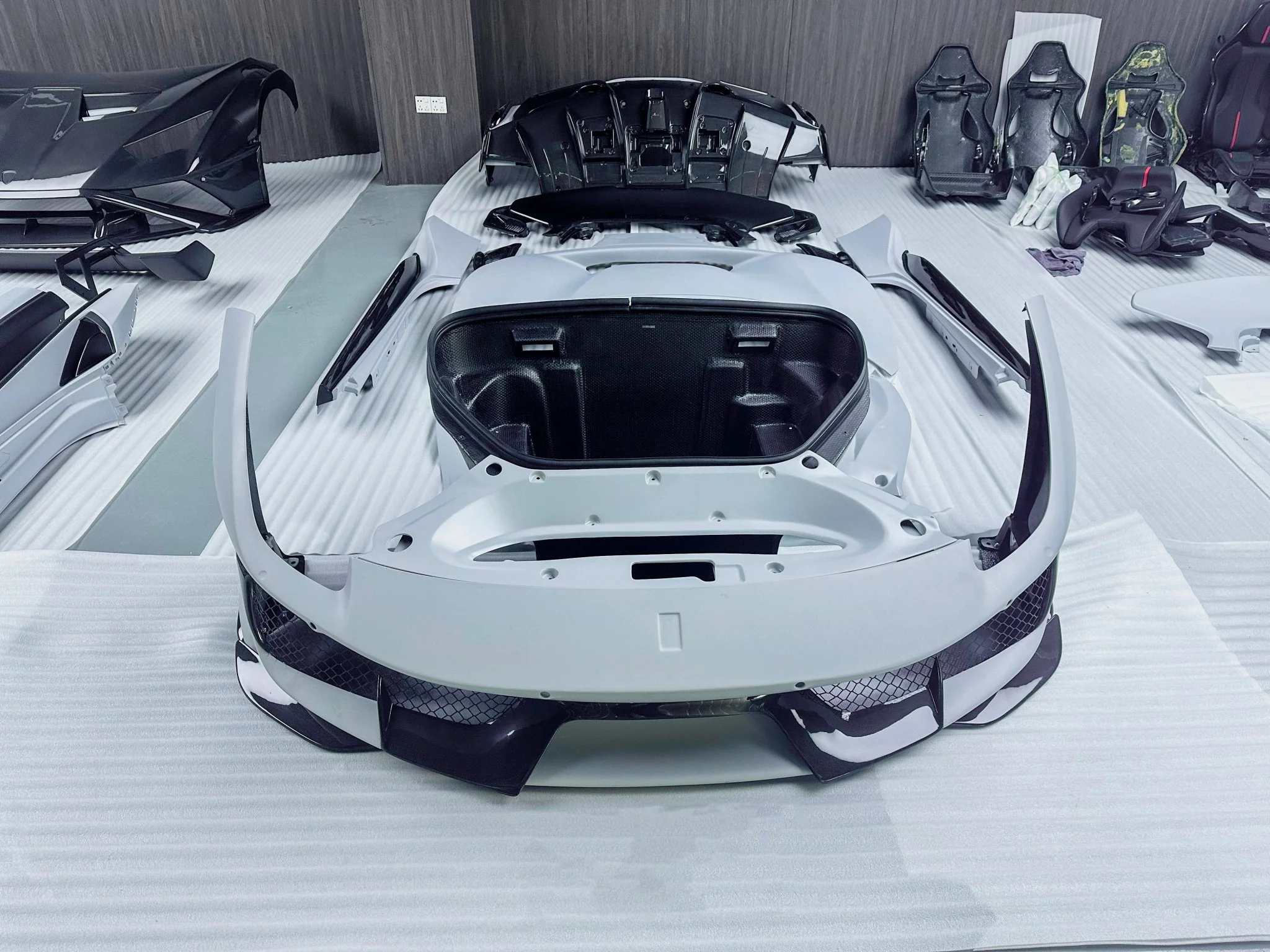 SD Dynamics Full Ferrari 488GTB Upgrade to Pista Conversion Body Kit - Image 26