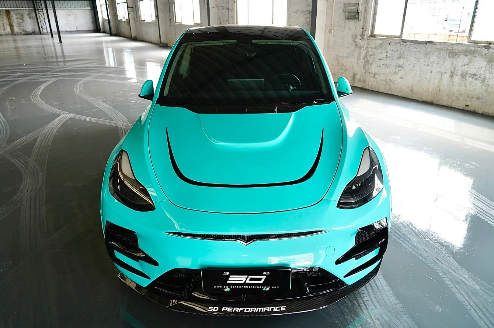 SD Dry Carbon Hood Bonnet For Tesla Model Y / Performance - Image 10