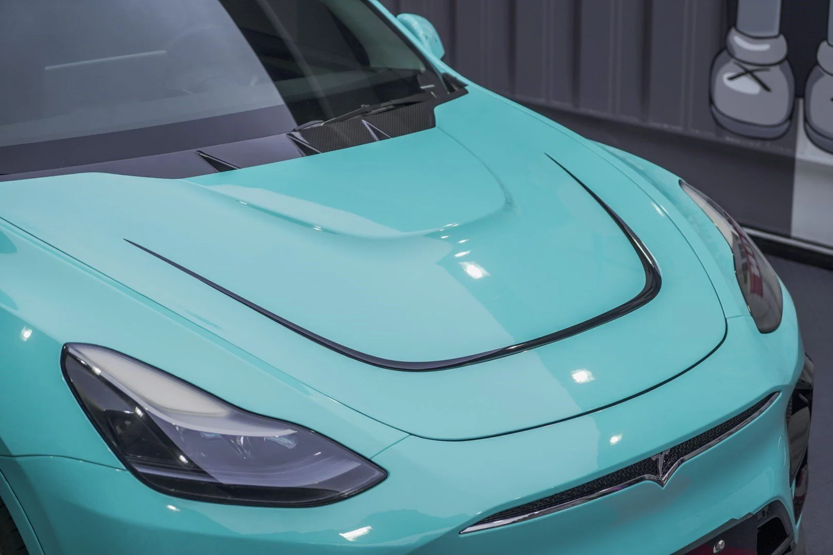 SD Dry Carbon Hood Bonnet For Tesla Model Y / Performance - Image 4
