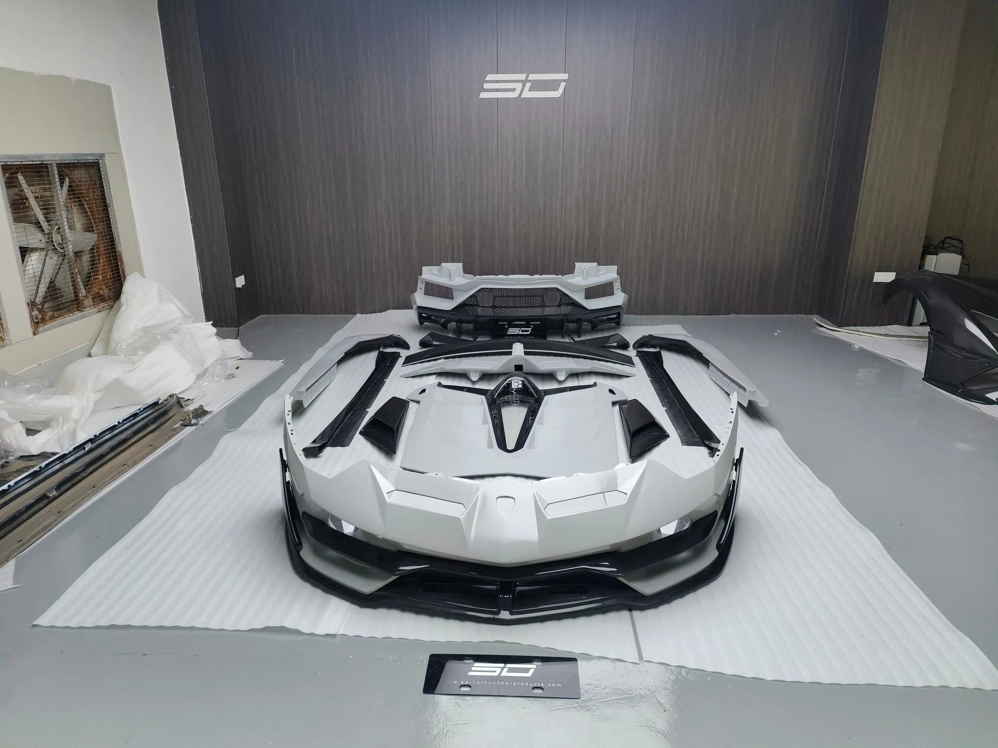 SD Dry Carbon Fibre Conversion Full Body Kit Conversion for Lamborghini Aventador LP700/720/740/750 Upgrade to SVJ Full Body Kit - Image 30