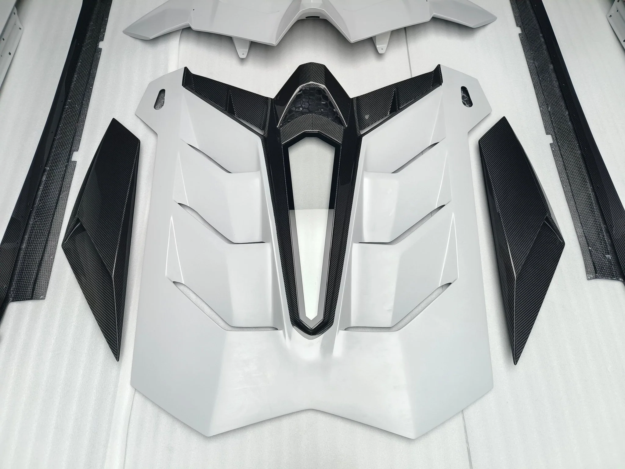 SD Dry Carbon Fibre Conversion Full Body Kit Conversion for Lamborghini Aventador LP700/720/740/750 Upgrade to SVJ Full Body Kit - Image 37