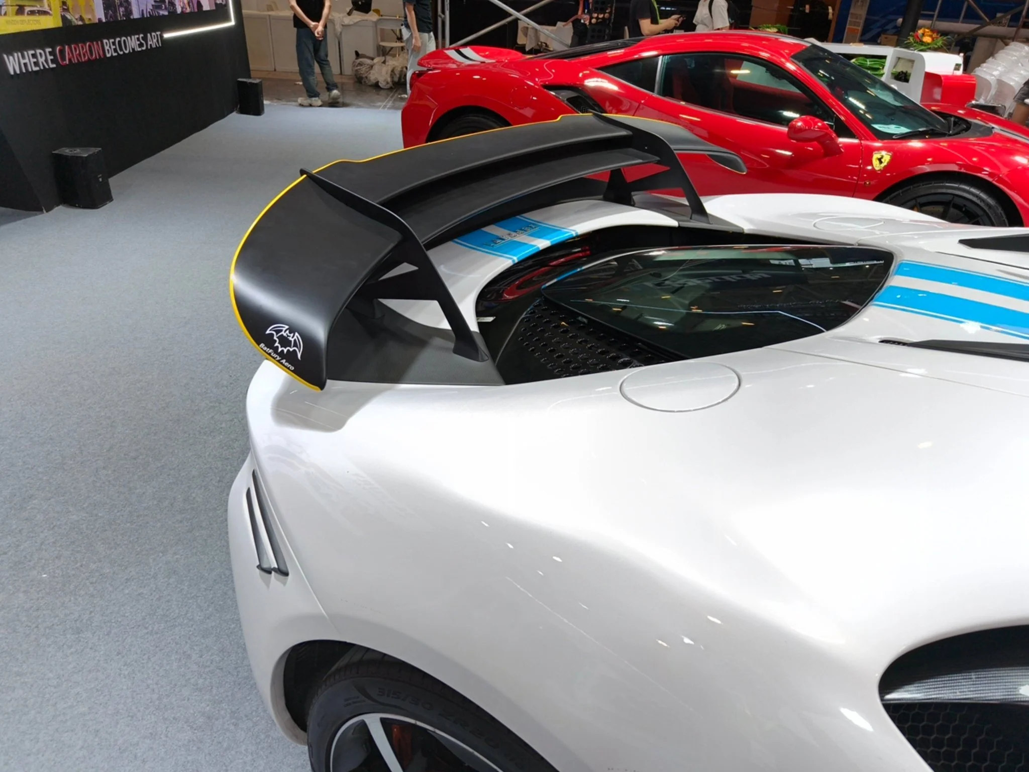 SD Dry Carbon Fibre (Prepreg) Full Aero Bodykit for Ferrari SF90 - Image 17