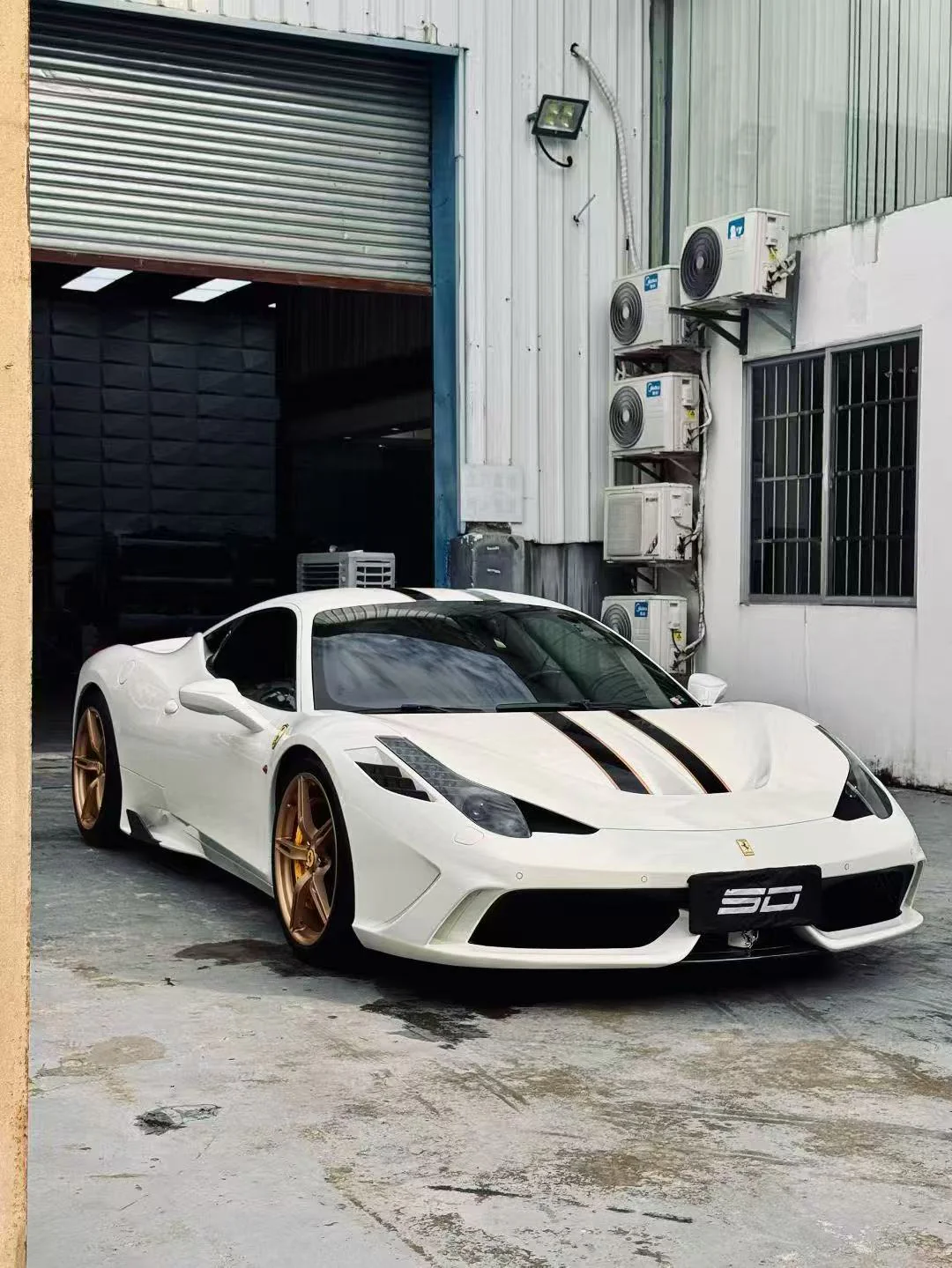 SD Ferrari 458 Italia / Spider Speciale Style Conversion Dry-Carbon Body Kit – Real Prepreg Dry Carbon - Image 27