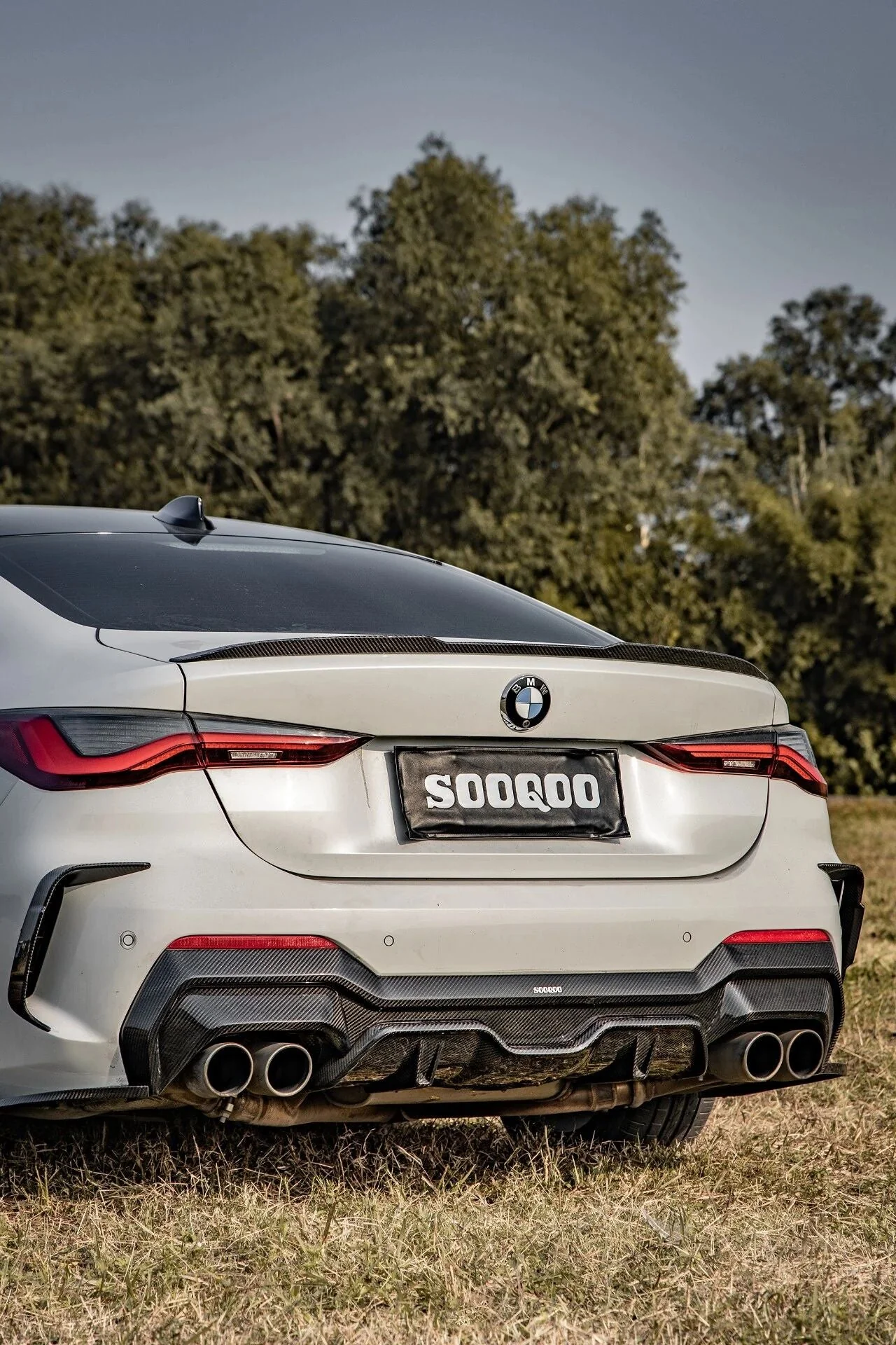 SOOQOO BMW G22 Body Kit SQ Style Dry Carbon Fiber Body Kit - Image 9