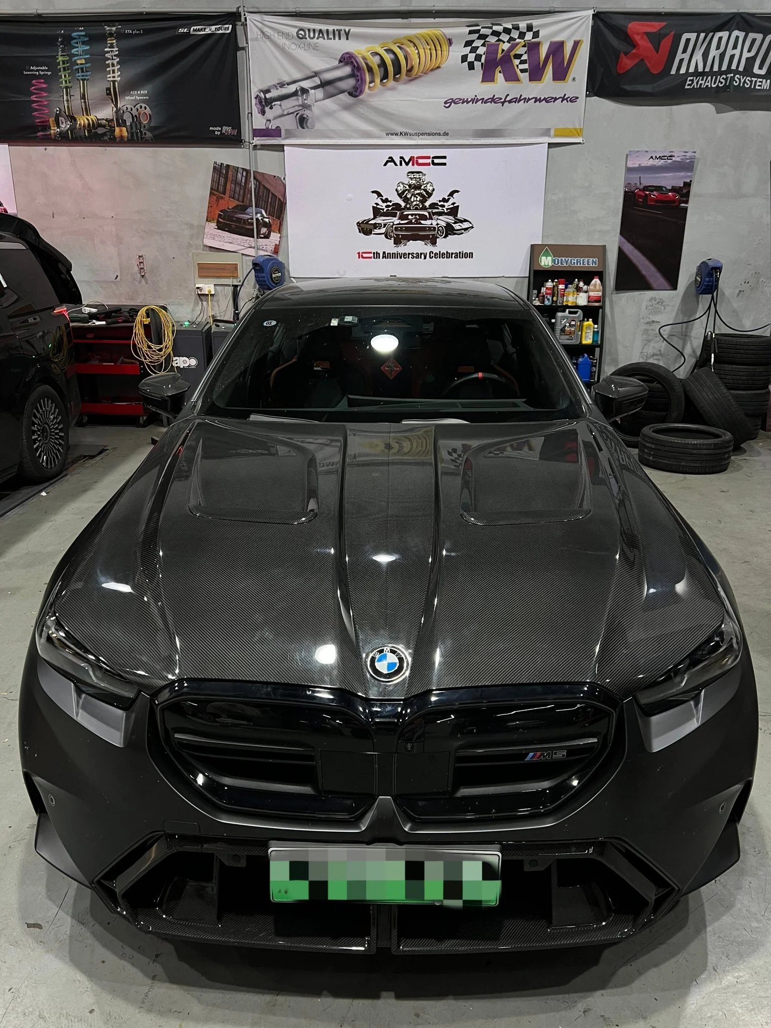 SQ BMW M5 G90 Carbon Fiber Hood - Image 11