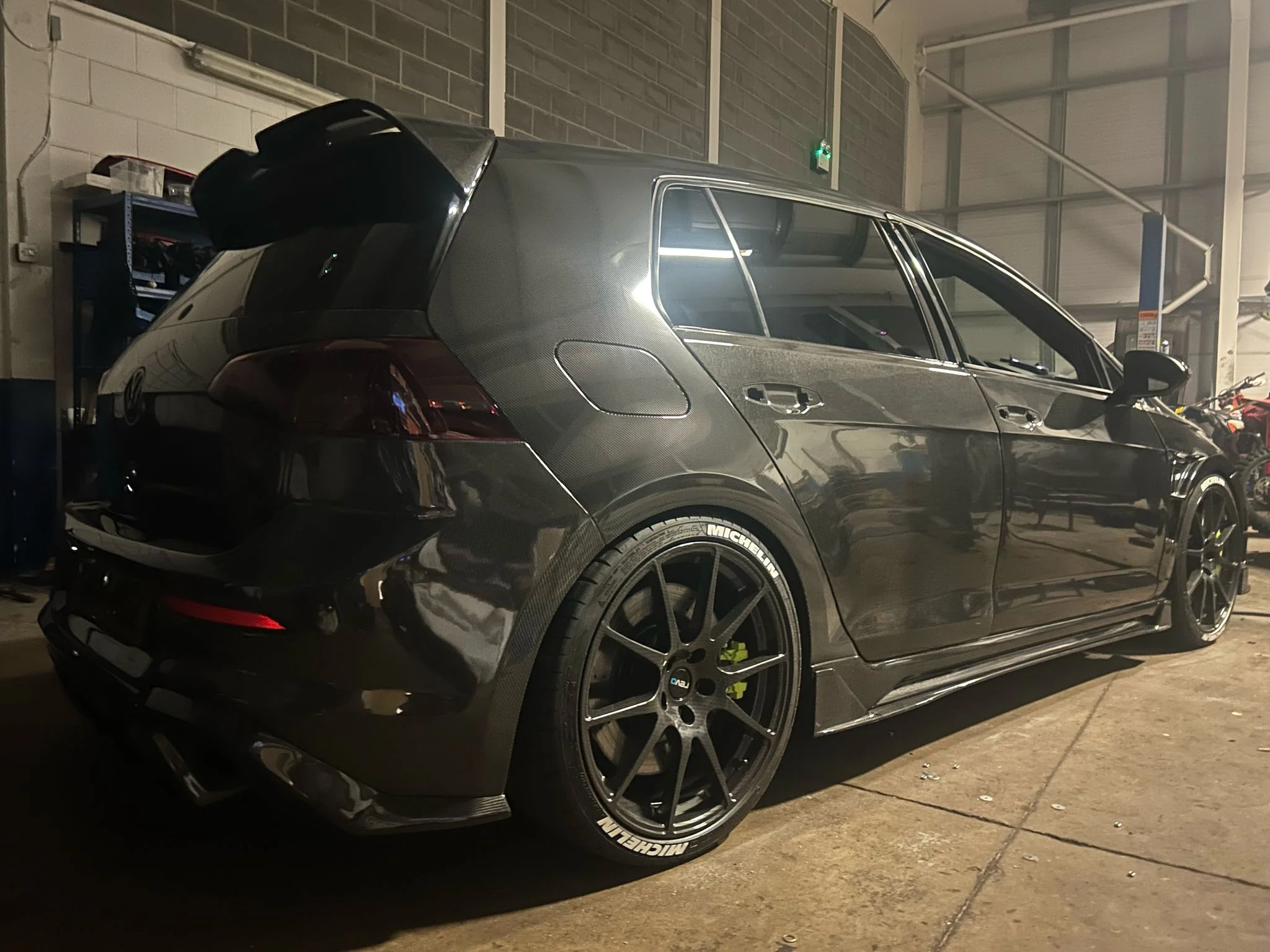 Volkswagen Golf Mk7/Mk7.5 (4 Door) OEM+ Double Sided Carbon Fibre Replacement Doors (4) (SE/GTI/R) - Image 12