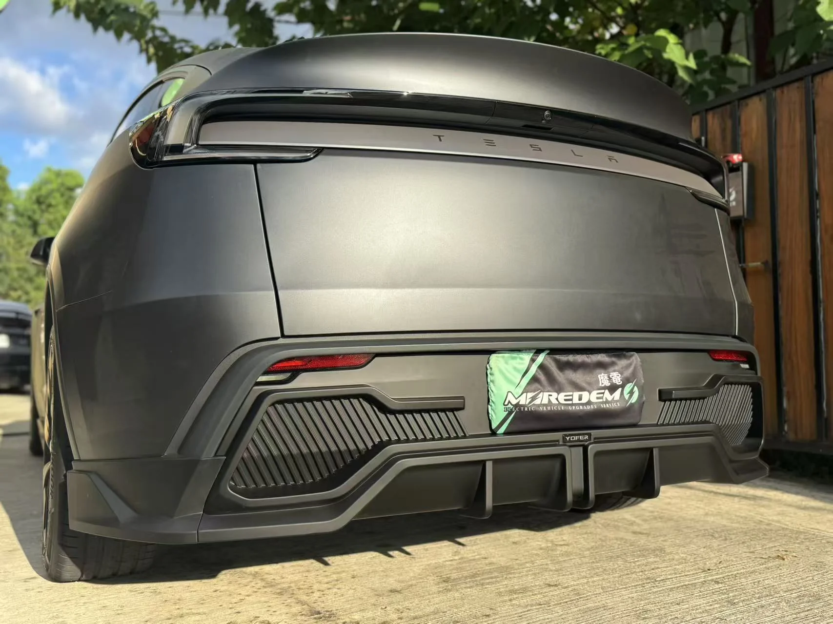 Yofer 2025+ Tesla Model Y Matte Black Lowline Kit - Image 14