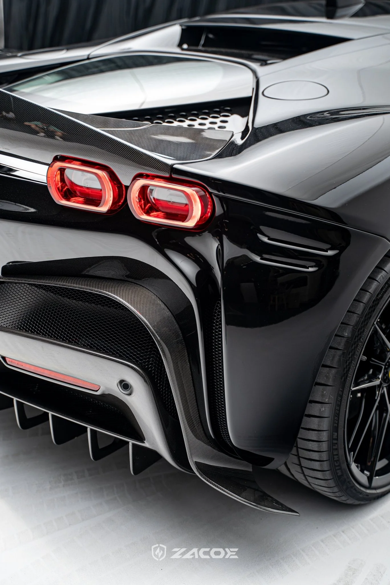 ZACOE Ferrari SF90 Stradale Carbon Fibre Body kit (11pcs/set) - Image 7